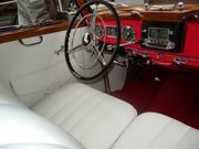 Mercedes Benz 220